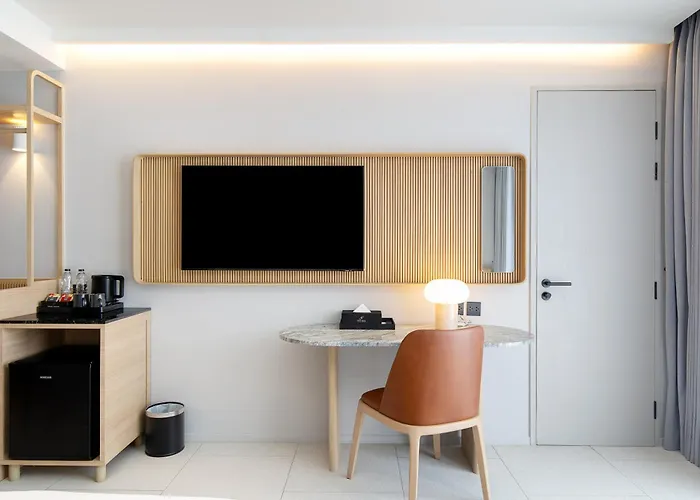 Saan Sathorn 4*