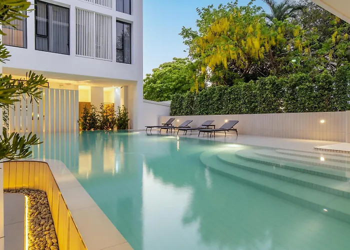 Hotel Saan Sathorn 4*