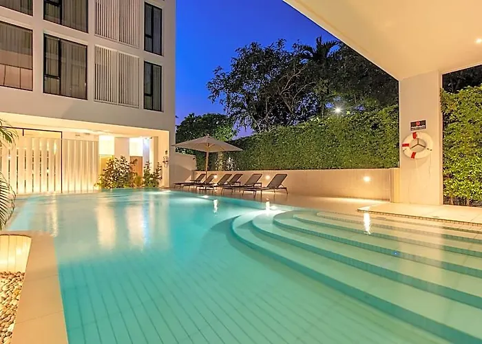 Saan Sathorn Hotel 4*